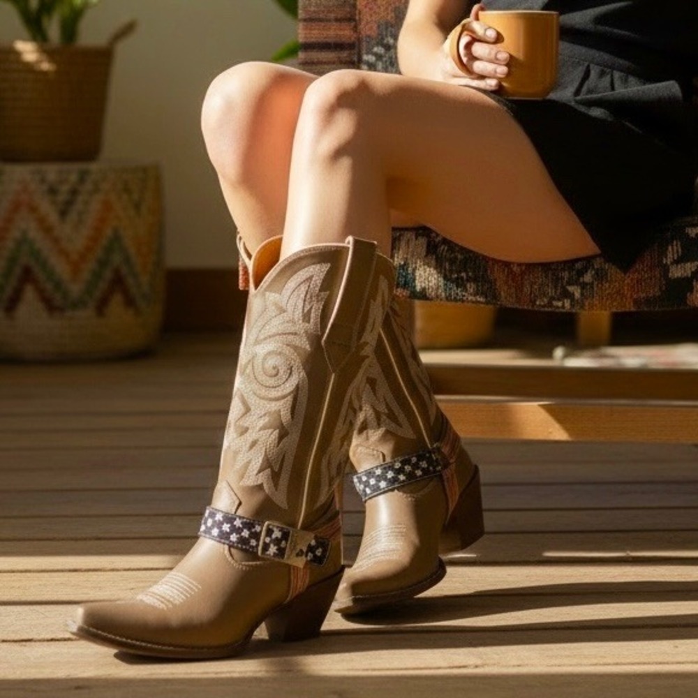 Durango Women's Brown Western Boots Size 9.5M Stars Strap Snip Toe DRD0208 NWOB